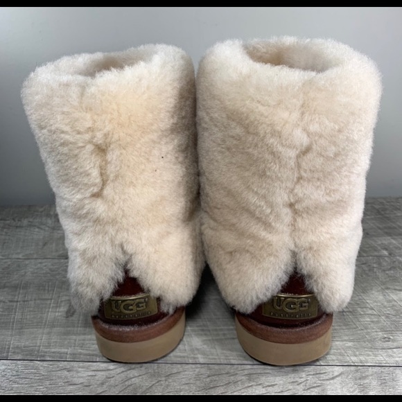 UGG Australia 1008823 Patten Chestnut Sheepskin Cuff Short Booties Boots Size 6 - Picture 6 of 9